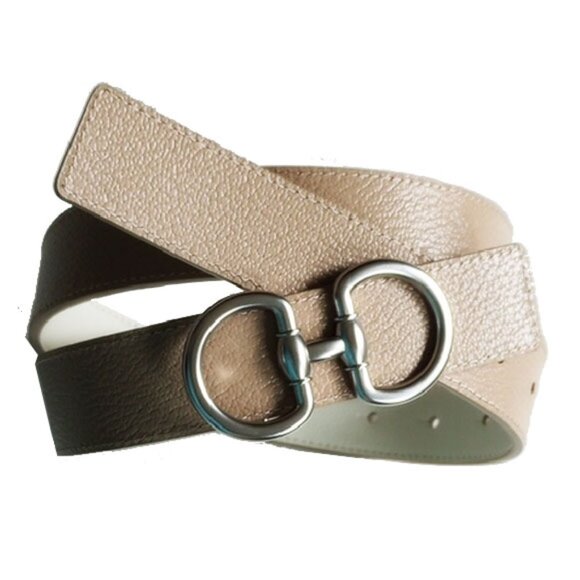 NWOT Edited Pieces Reversible HorseBit Buckle Belt 30"-35" Ecru Taupe - Picture 1 of 7